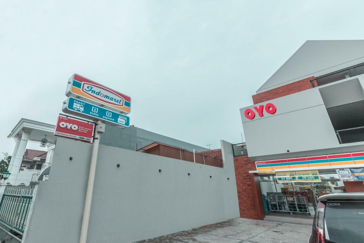 Hotel Oyo 780 Acg House Kalibata Syariah Dżakarta Zewnętrze zdjęcie